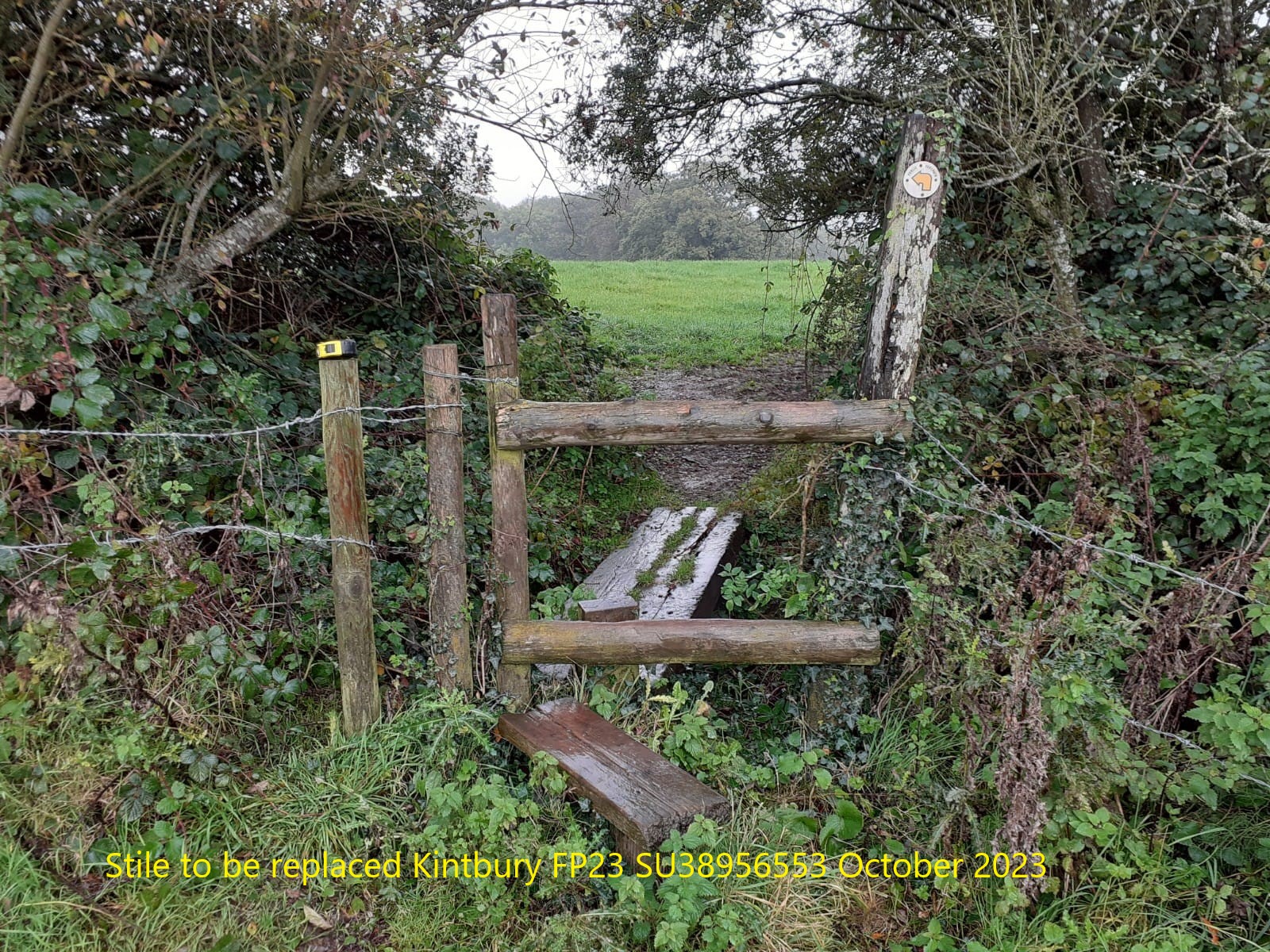 Stile to be replaced Kintbury FP23 SU38956553 October 2023